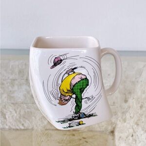 Vintage 90s Funny Golf Golfer Over Swing Wavy Mug